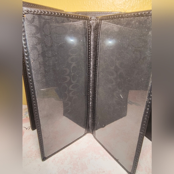 Coach Campbell Buckle Trifold Wallet - Picture 7 of 9